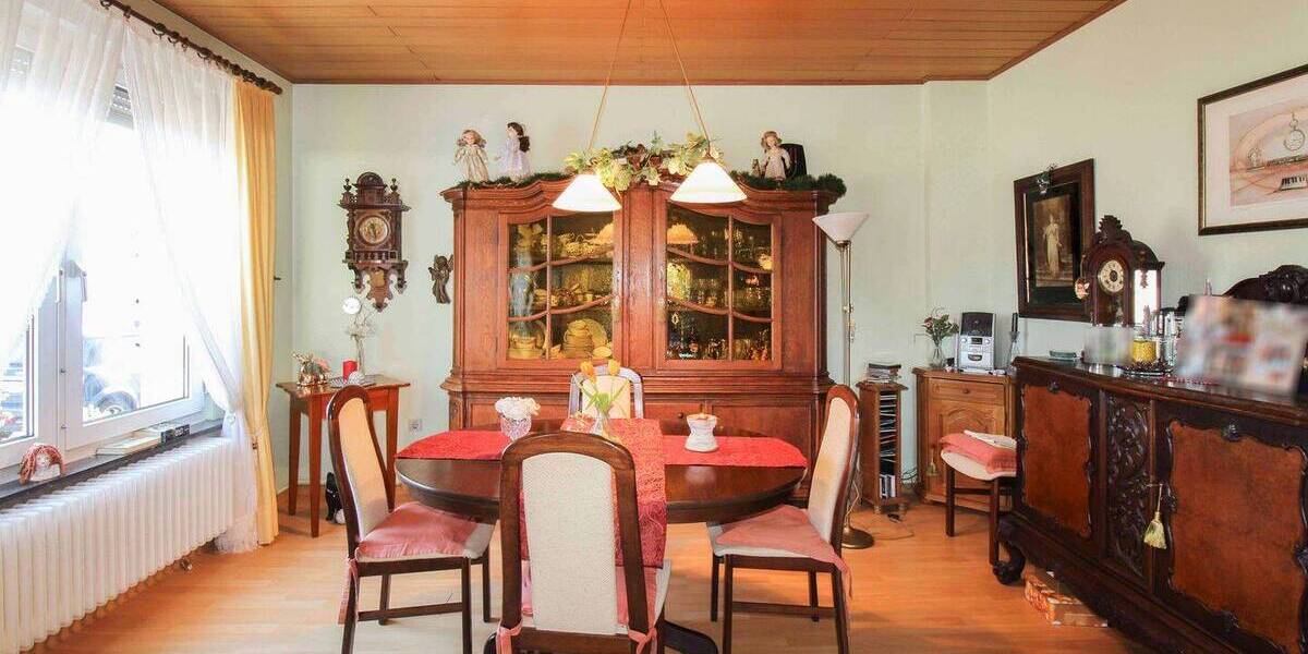 Doppelhaushälfte Bonn Mehlem - 2 Zimmer, 86 m&sup2;, 228.000&euro; | Angebot:26189493