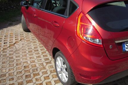 Ford Fiesta 59.727 km 5.500 &euro; Alfter 53347