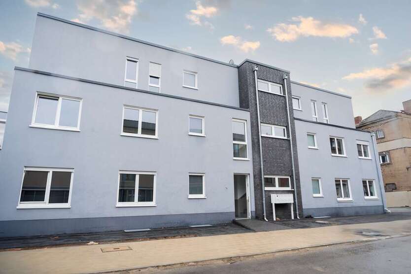 Wohnung zum Mieten in Kerpen 1.090 € 77.92 m²