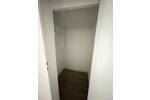 *NEU*NEU*NEU: frisch modernisierte 2 Zimmer, 2 Balkone mit Blick ins Grüne, neues Bad, neuer Boden