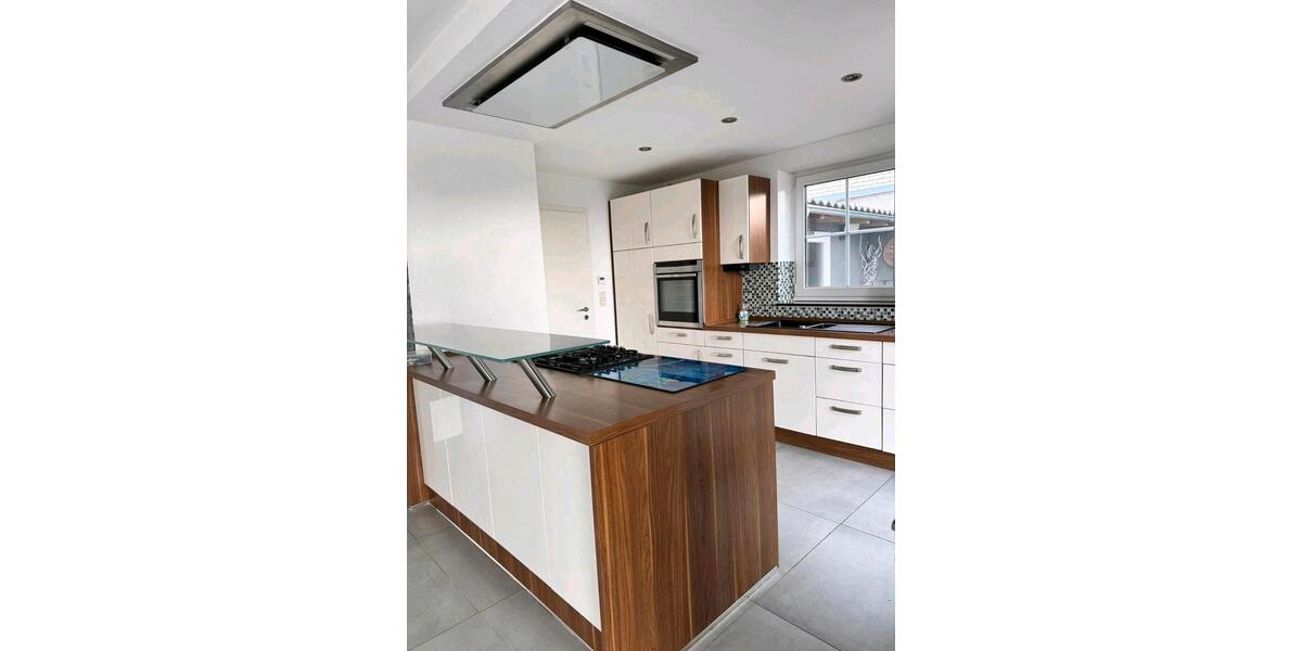 Einfamilienhaus Hennef (Sieg) - 5 Zimmer, 125 m&sup2;, 660.000&euro; | Angebot:26415034