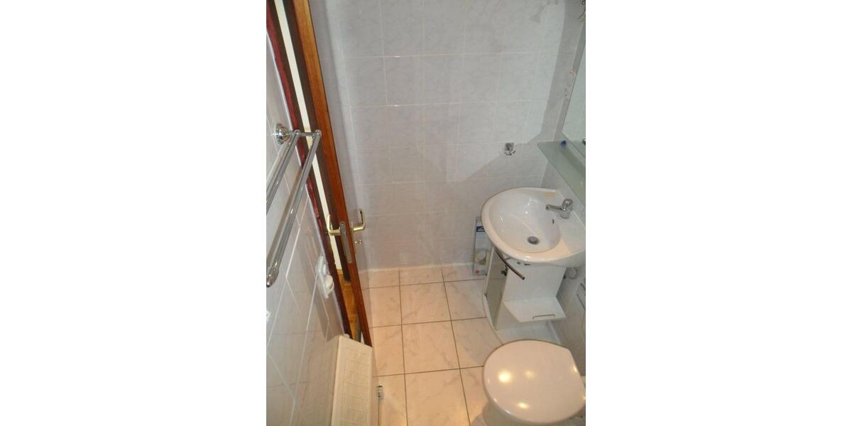 Mehrfamilienhaus, Wohnhaus Bergisch Gladbach Alt-Frankenforst - 2 Zimmer, 63 m&sup2;, 129.000&euro; | Angebot:26083374