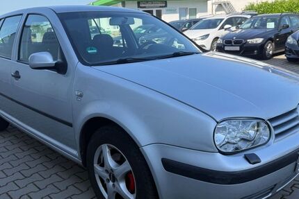 VW Golf 170.000 km 2.900 &euro; Rheinbach 53359