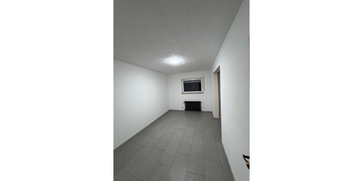 Dachgeschoßwohnung Alfter - 6 Zimmer, 110 m&sup2;, 1.250&euro; | Angebot:24747878