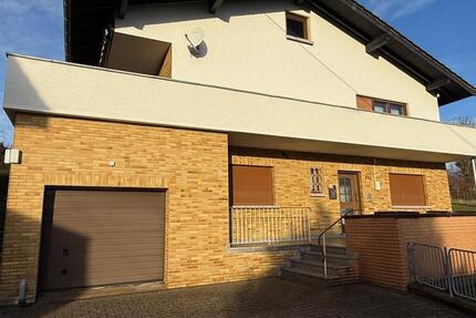 Haus Königswinter - 4 Zimmer, 144 m&sup2;, 1.150&euro; | Angebot:25548329