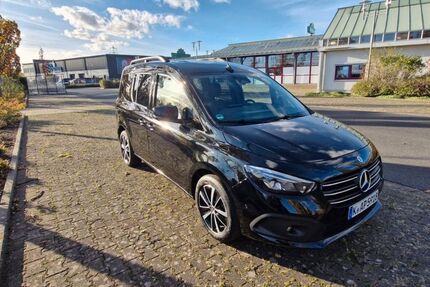 Mercedes-Benz T-Klasse 22.600 km 27.900 € Köln 50935