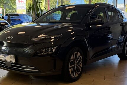 Hyundai KONA 32.258 km 25.800 € Hennef 53773