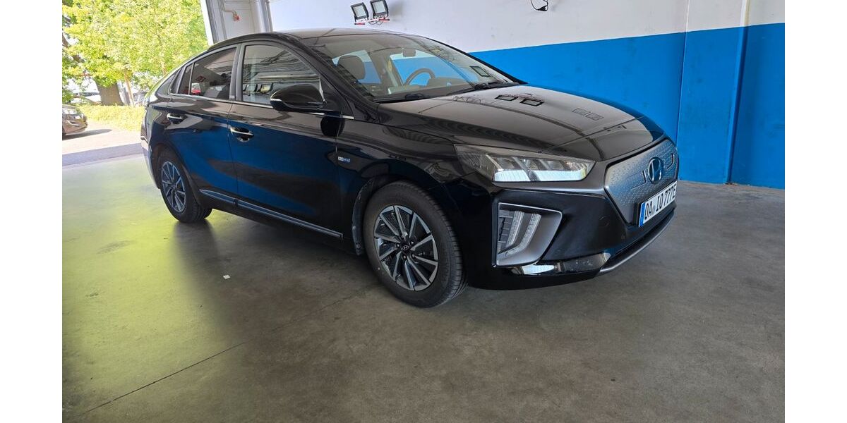 Hyundai IONIQ 59.000 km 16.800 &euro; Erftstadt 50374