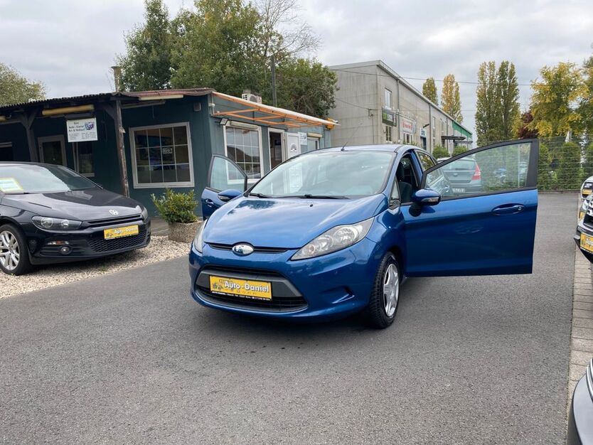 Ford Fiesta 94.000 km 4.200 € Bonn 53227
