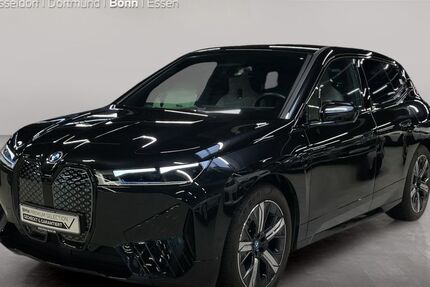BMW iX 11.955 km 63.999 € Bonn 53119