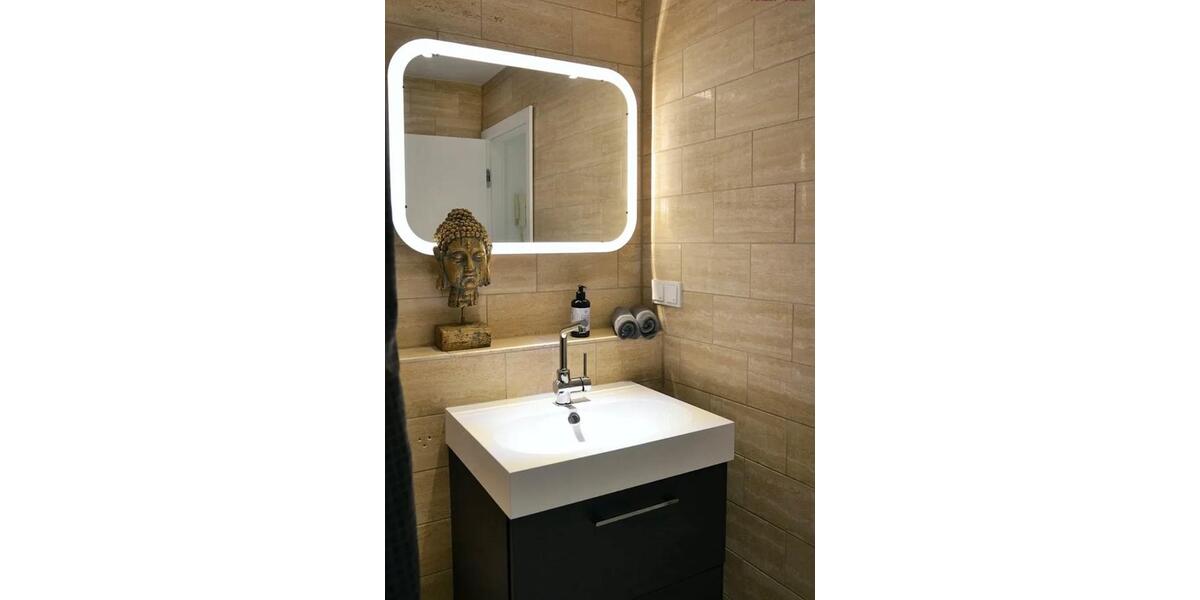 Etagenwohnung Köln Rodenkirchen - 1 Zimmer, 30 m&sup2;, 1.170&euro; | Angebot:25822520