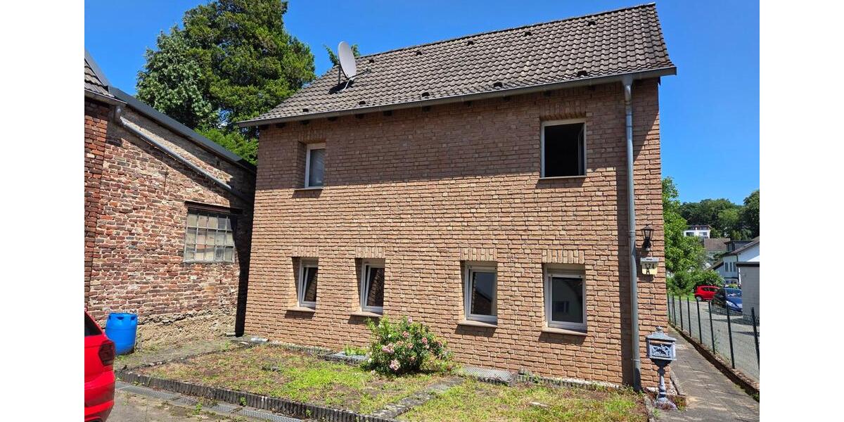 Einfamilienhaus Bergisch Gladbach Paffrath - 2 Zimmer, 95 m&sup2;, 329.000&euro; | Angebot:24589836