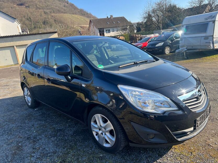 Opel Meriva 199.000 km 2.200 € Bad Neuenahr 53474