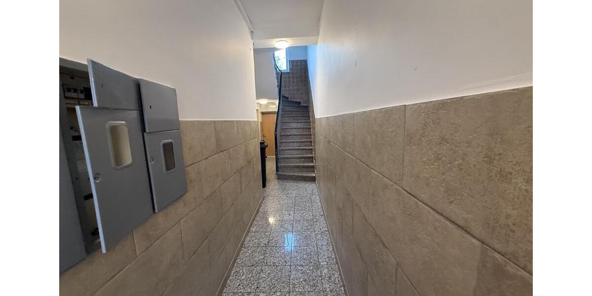 Etagenwohnung Köln Kalk - 3 Zimmer, 70 m&sup2;, 1.100&euro; | Angebot:26290033