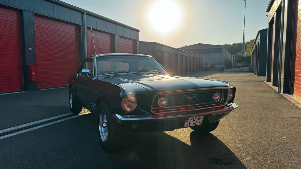 Ford Mustang 135.000 km 54.900 &euro; Bad Honnef 53604