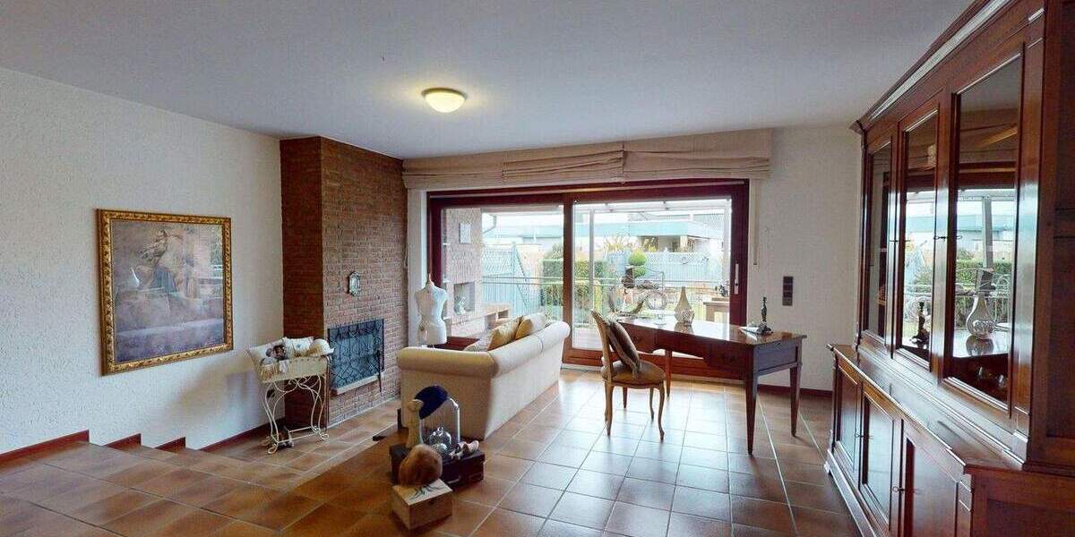 Bungalow Erftstadt Kierdorf - 8 Zimmer, 145 m&sup2;, 599.000&euro; | Angebot:24765539