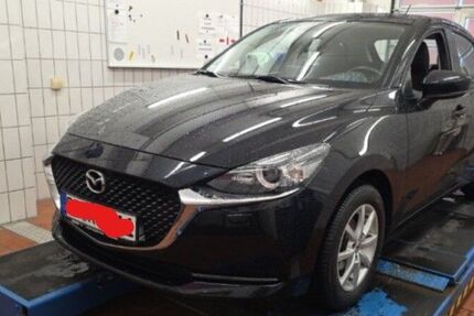 Mazda 2 57.198 km 14.870 &euro; Hennef 53773