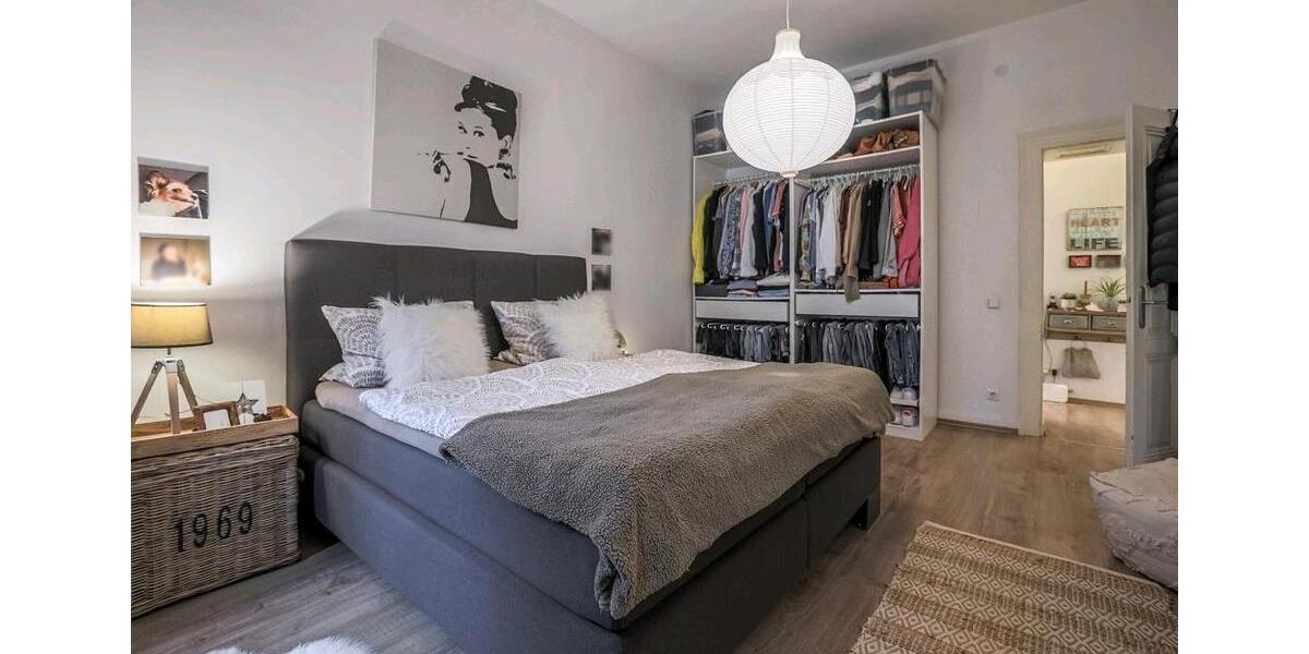 Etagenwohnung Troisdorf - 2 Zimmer, 80 m&sup2;, 1.200&euro; | Angebot:24772524