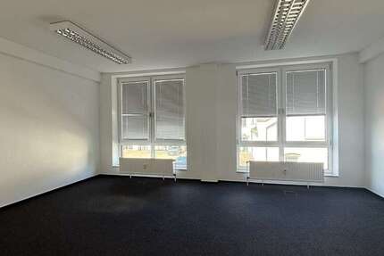 Büro in Bonn 1.937 € 242 m²