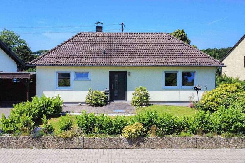 Haus zum Kaufen in Hennef (Sieg) 329.000 € 150.02 m²