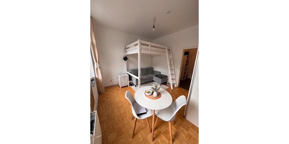Etagenwohnung Köln Mülheim - 1 Zimmer, 22 m&sup2;, 750&euro; | Angebot:25844087