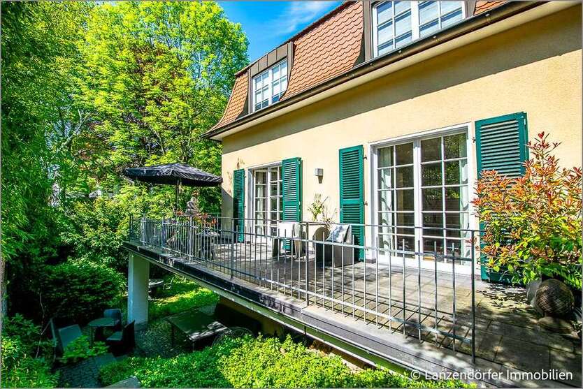 Haus zum Kaufen in Bonn Godesberg-Villenviertel 1.520.000 € 260 m²