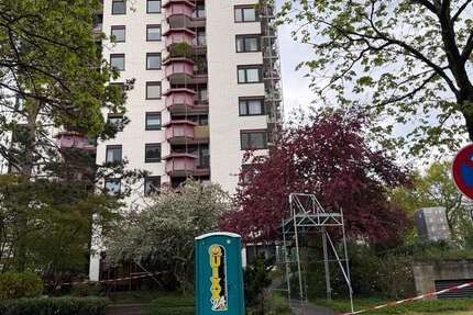 Wohnung zum Kaufen in Bergisch Gladbach 225.000 € 75 m² 2.5 zimmer