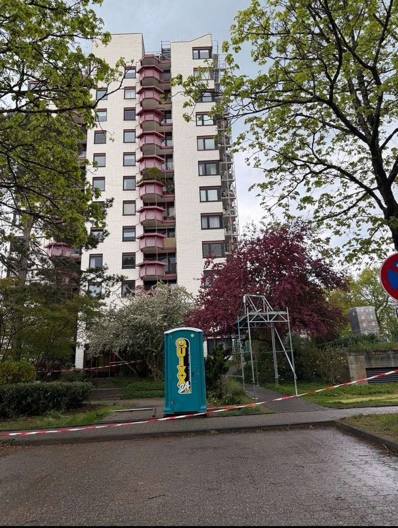 Wohnung zum Kaufen in Bergisch Gladbach 225.000 € 75 m² 2.5 zimmer