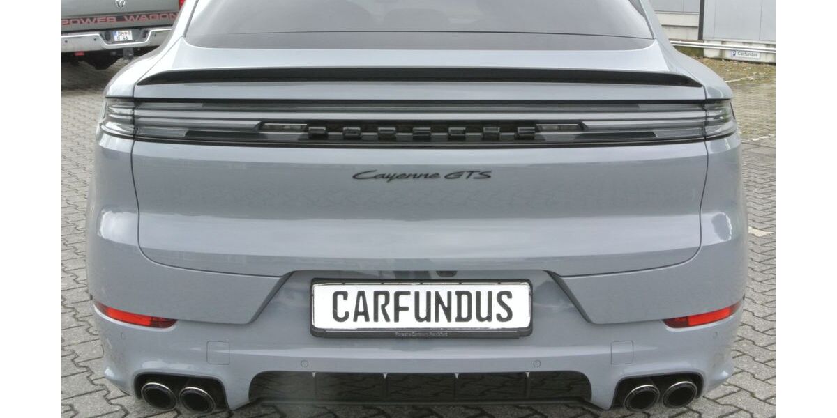 Porsche Cayenne 6.999 km 137.991 &euro; Köln Lövenich 50859