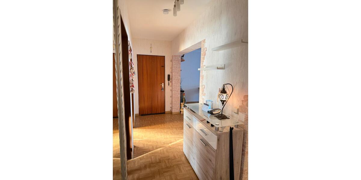 Etagenwohnung Troisdorf Bergheim - 4 Zimmer, 92 m&sup2;, 876&euro; | Angebot:26441318