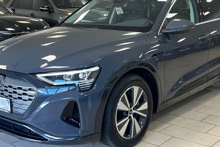 Audi Q8 e-tron 65.644 km 43.440 € Bonn 53227