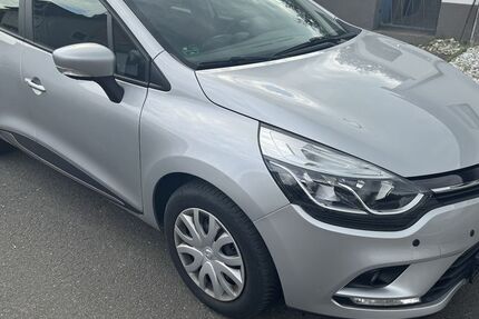 Renault Clio 20.000 km 12.000 &euro; Erftstadt (bei Köln) 50374