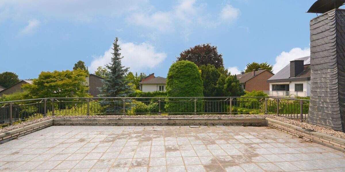 Einfamilienhaus Hürth Hermülheim - 7 Zimmer, 238 m&sup2;, 950.000&euro; | Angebot:24221072