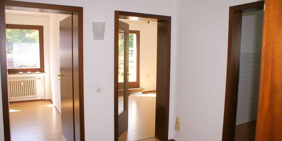 Mehrfamilienhaus, Wohnhaus Ruppichteroth - 9 Zimmer, 279 m&sup2;, 398.000&euro; | Angebot:25742820