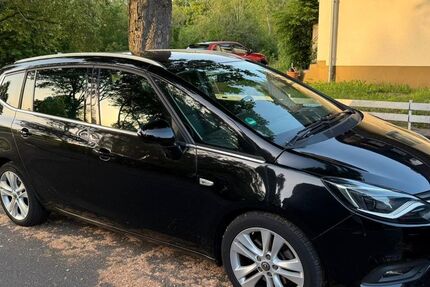 Opel Zafira 202.000 km 8.000 &euro; röttgen 53125