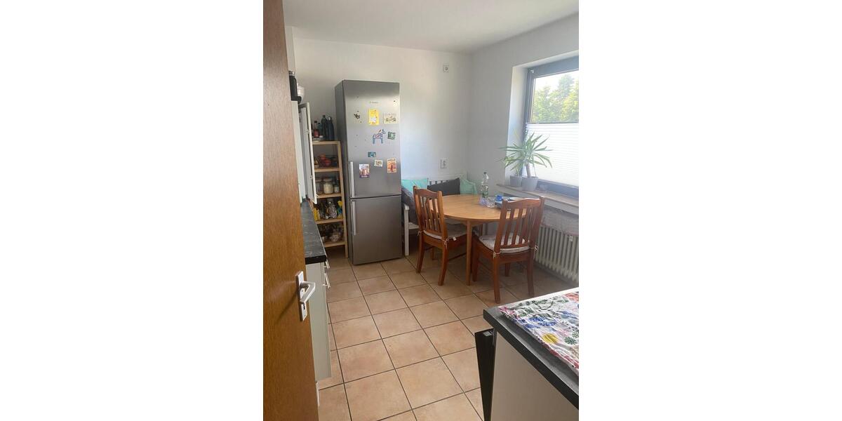 Etagenwohnung Bonn Beuel-Mitte - 4 Zimmer, 105 m&sup2;, 480.000&euro; | Angebot:26581887