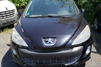 Peugeot 308 138.000 km 3.300 € Bonn 53121