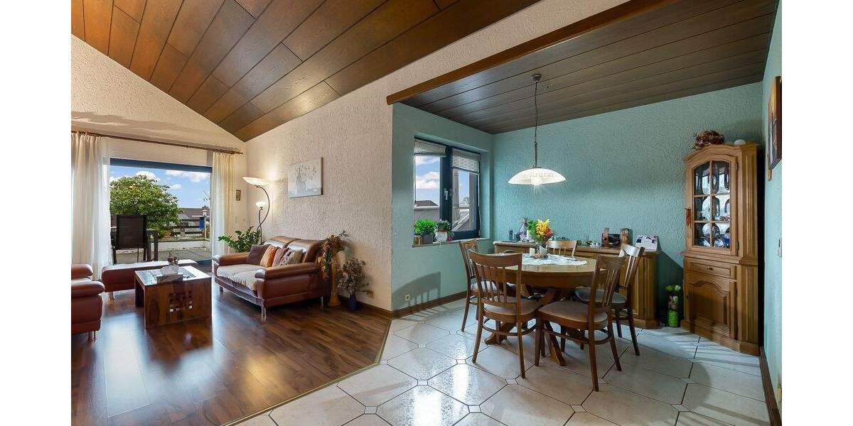 Mehrfamilienhaus, Wohnhaus Bergisch Gladbach Heidkamp - 7 Zimmer, 173 m&sup2;, 830.000&euro; | Angebot:24322206