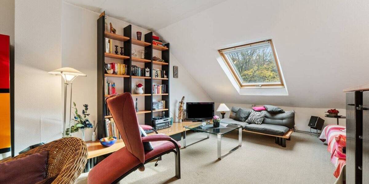 Reihenmittelhaus mit drei Einheiten zur Vermietung oder Selbstnutzung zimmer