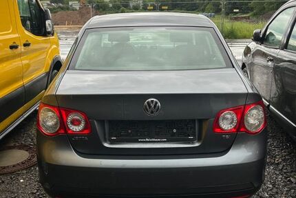 VW Jetta 156.298 km 4.800 &euro; Bonn 53121