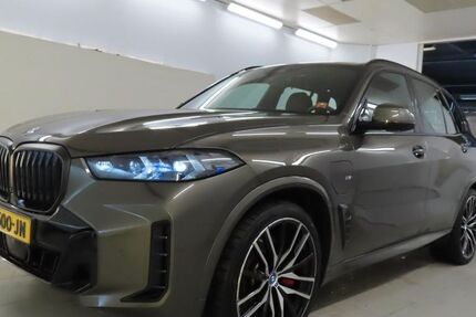 BMW X5 64.300 km 82.000 € Eitorf 53783