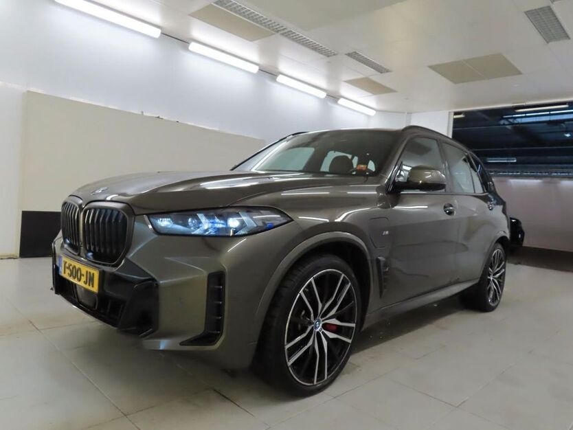 BMW X5 64.300 km 82.000 € Eitorf 53783