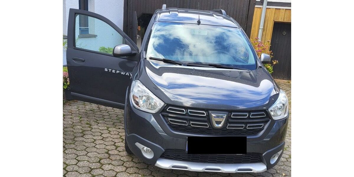 Dacia Dokker 54.400 km 15.490 &euro; Köln 50825