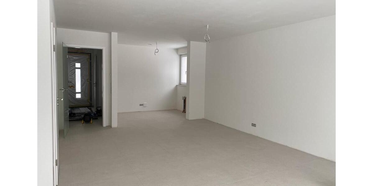 Doppelhaushälfte Erftstadt - 5 Zimmer, 152 m&sup2;, 1.995&euro; | Angebot:24617680