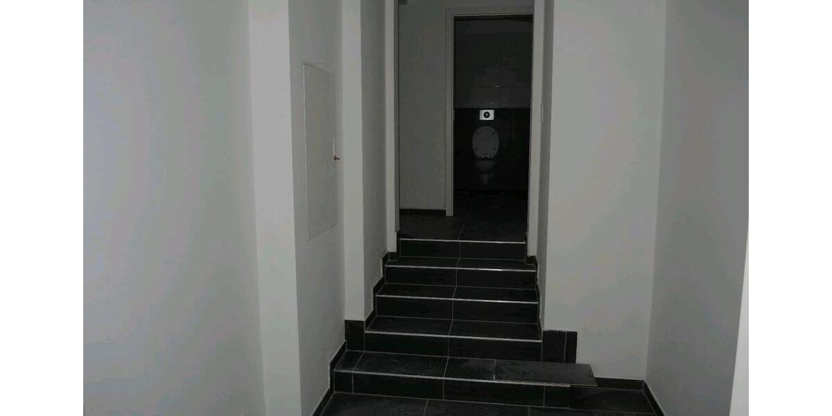 Erdgeschoßwohnung Bergisch Gladbach - 2 Zimmer, 75 m&sup2;, 1.200&euro; | Angebot:24808583