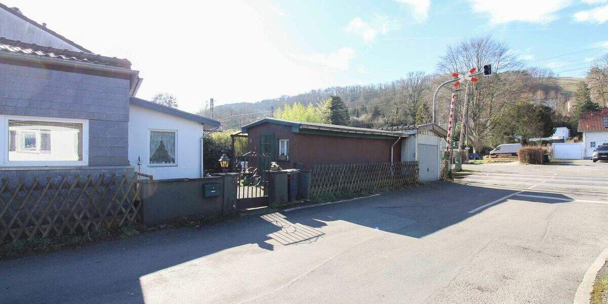 Doppelhaushälfte Bonn Mehlem - 2 Zimmer, 86 m&sup2;, 228.000&euro; | Angebot:25715919