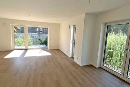 Wohnung Hennef-Zentrum Zentrum - 2 Zimmer, 72 m&sup2;, 1.008&euro; | Angebot:27249976