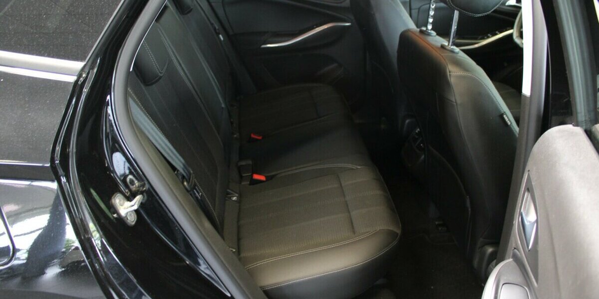 Opel Grandland 1.2 Automatik 47.514 km 19.980 &euro; Euskirchen 53881