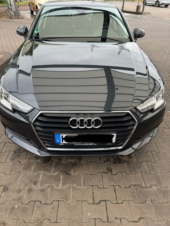 Audi A4 75.000 km 16.900 € Köln 51067