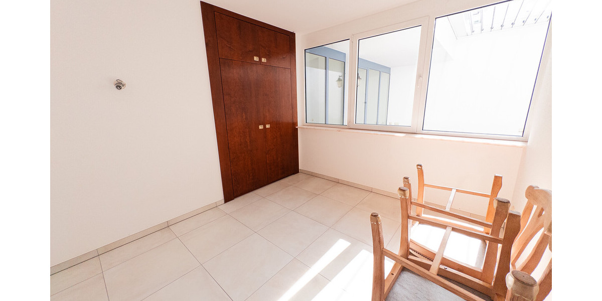 Wohnung mit Panoramablick auf den Rhein - Erdgeschoßwohnung Königswinter Altstadt - City | Angebot:24427721